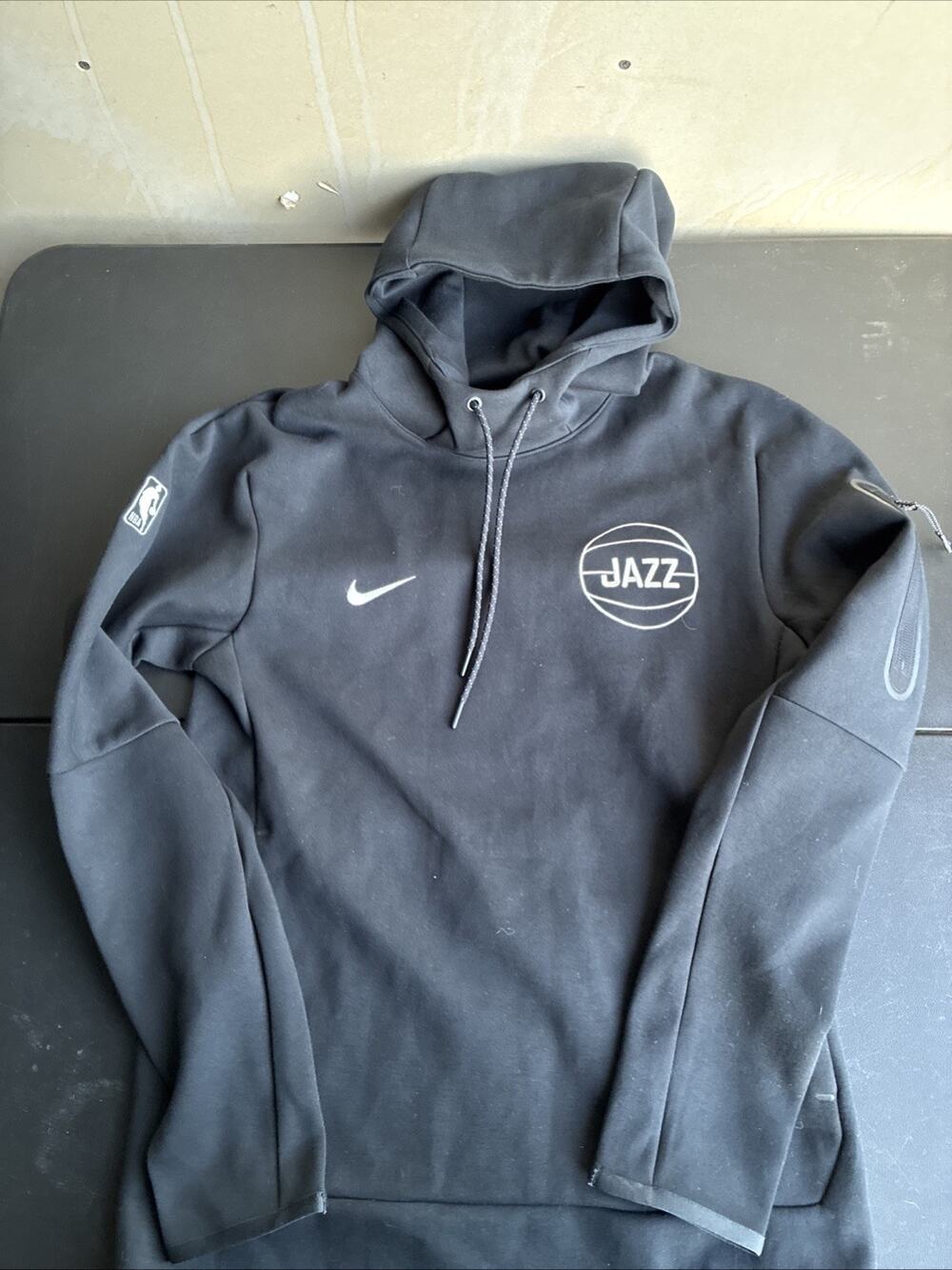 Nike Engineered NBA Authentics Utah Jazz Hoodie Black Men’s Small Team Iss $110